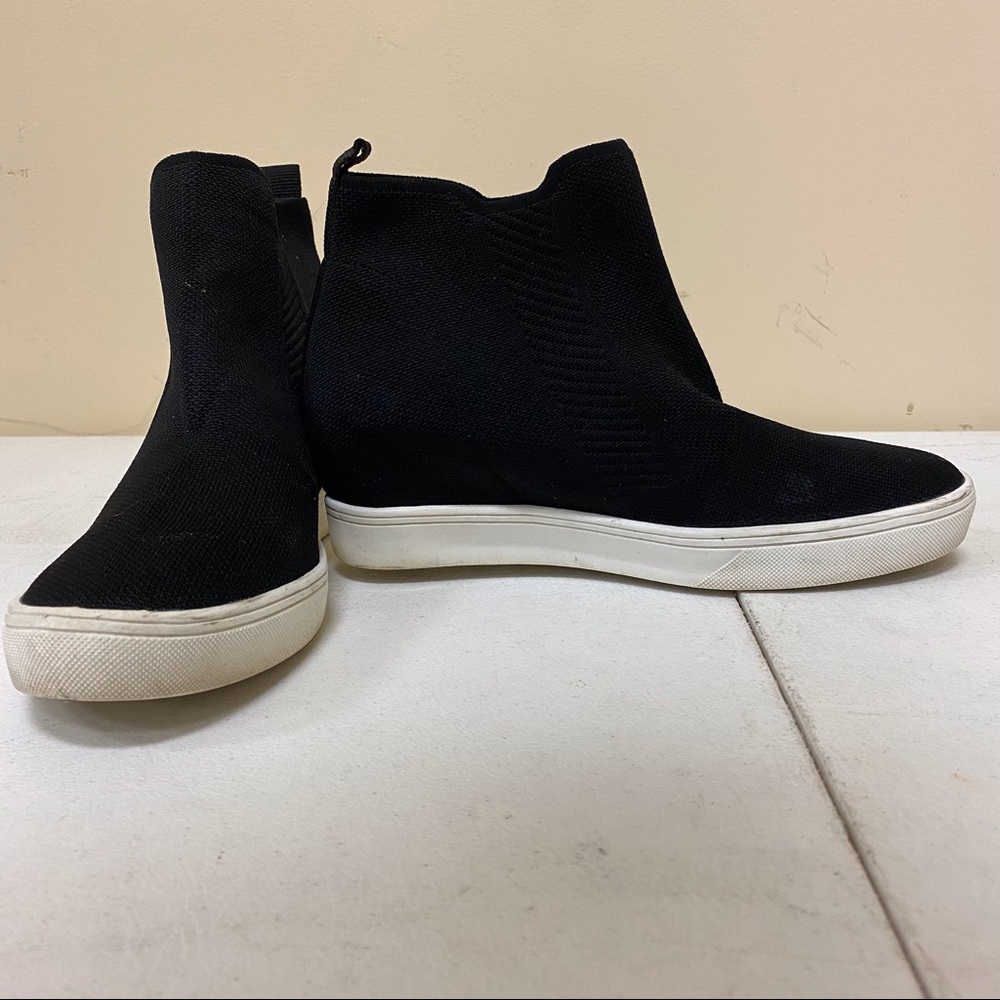 EUC MIA Women's Khloey Wedge Sneaker Size 8.5 - Picture 2 of 9